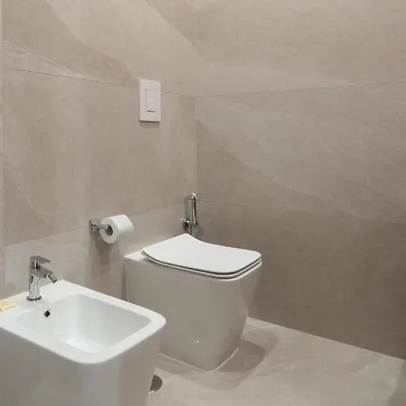 Corso Garibaldi 165 4*