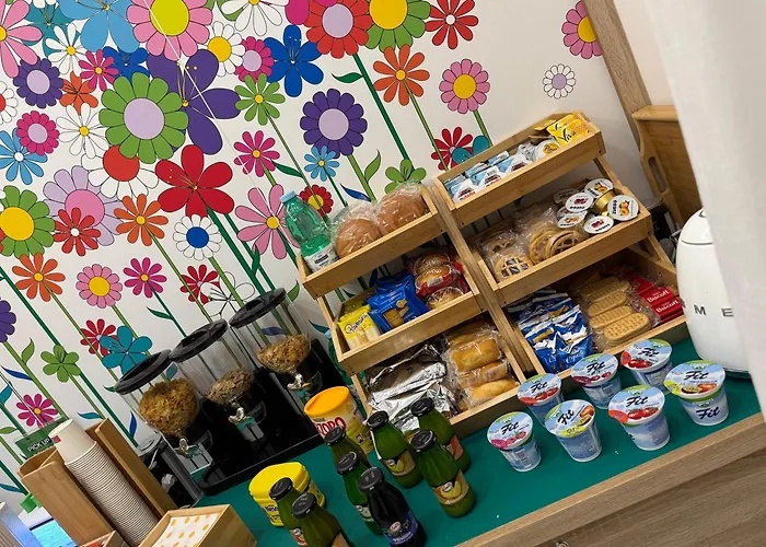 Corso Garibaldi 165 בית הארחה 4*