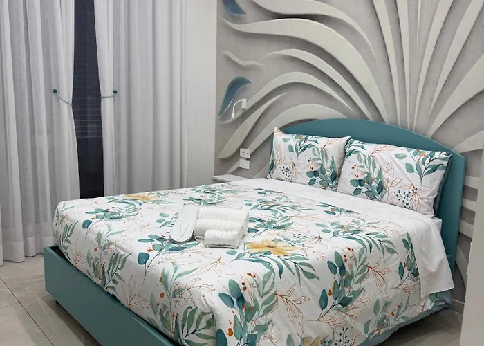 בית הארחה Corso Garibaldi 165 נאפולי