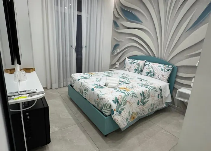 בית הארחה Corso Garibaldi 165 נאפולי