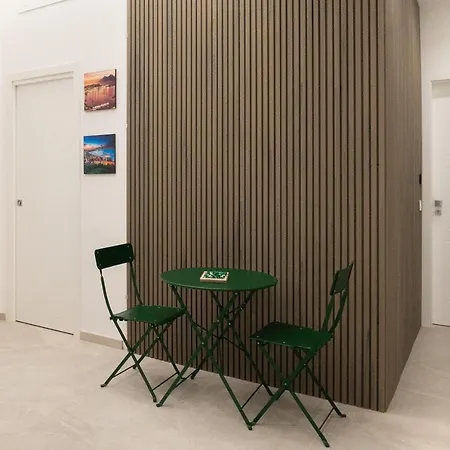 Corso Garibaldi 165 4*